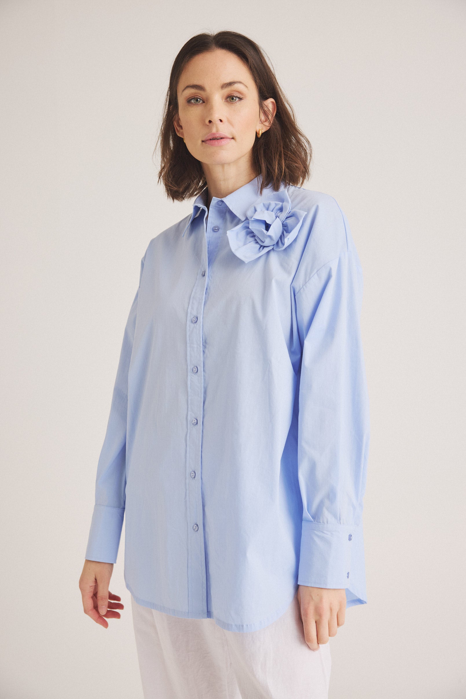 LUXZUZ // ONE TWO Gerflow Shirt Shirt 511 Brunnera Blue