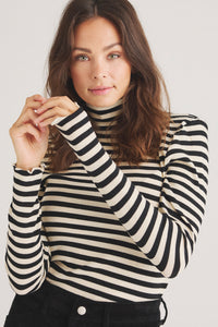 Jachio Turtle neck - Black