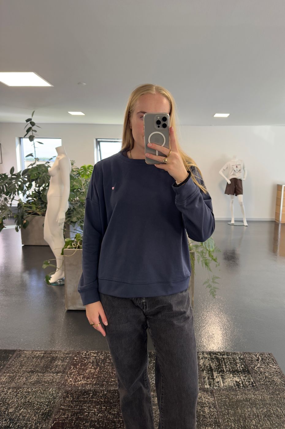 LUXZUZ // ONE TWO Jeanie Sweat Sweat 568 Mood Indigo