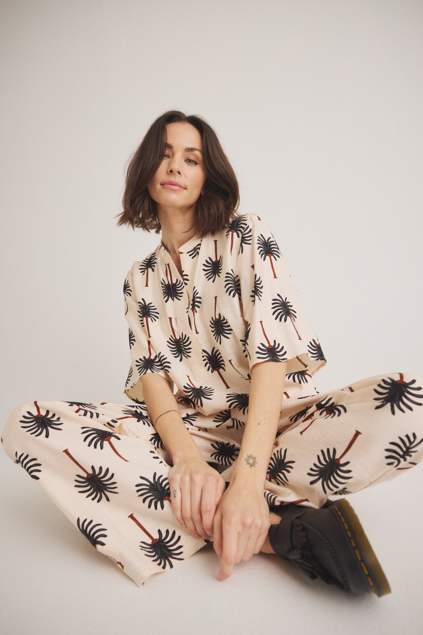 LUXZUZ // ONE TWO Josiana Blouse Blouse 711 Crème Brûlée