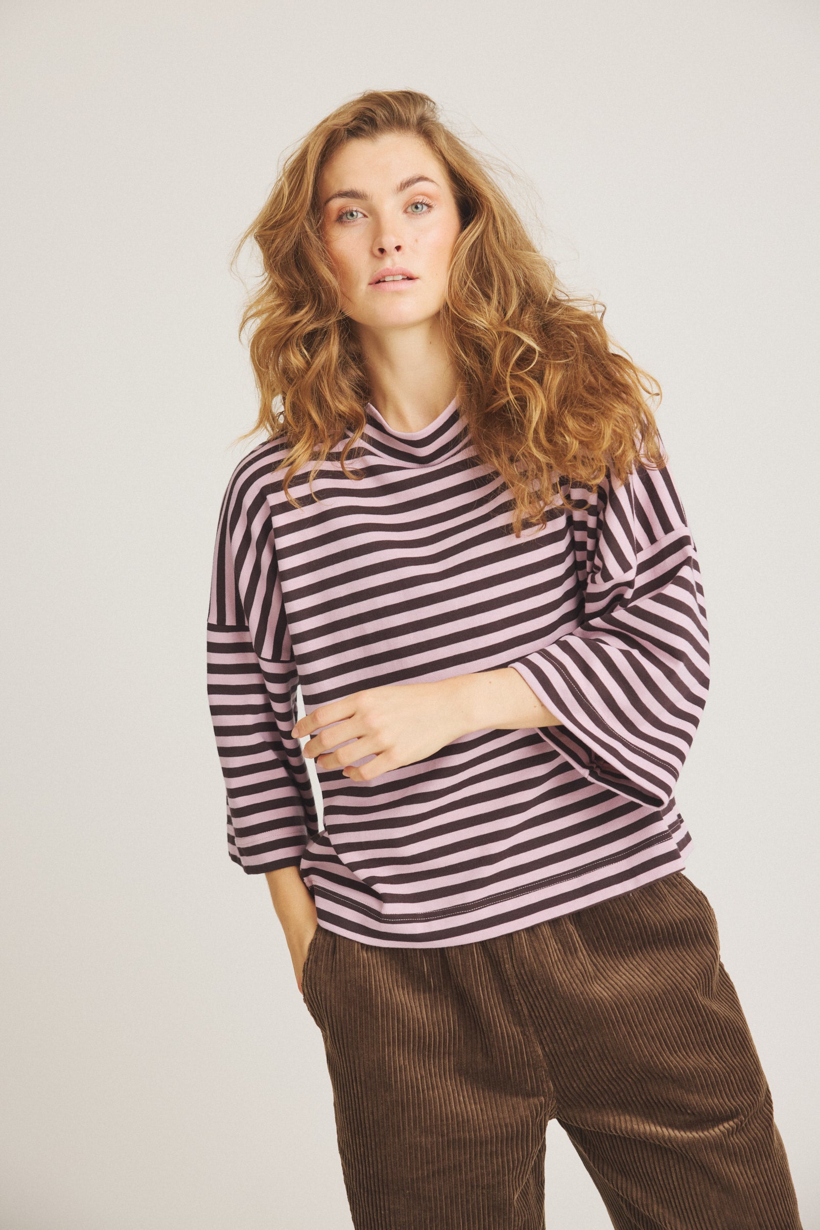 LUXZUZ // ONE TWO Julia T-Shirt T-Shirt 332 Dawn Pink