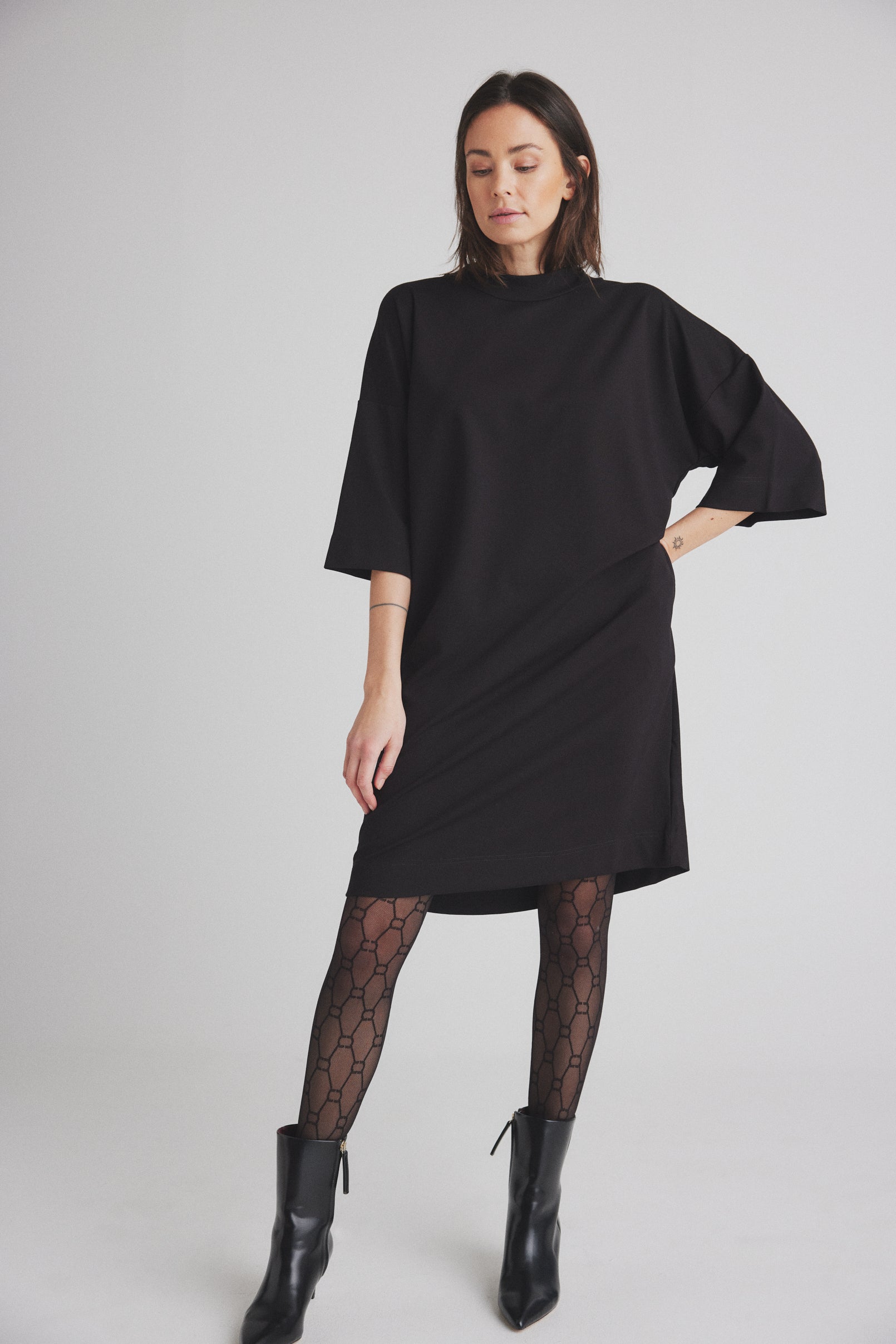 LUXZUZ // ONE TWO Juliette Dress Dress 999 Black