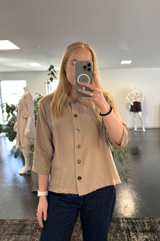 LUXZUZ // ONE TWO Kirsti Jacket Jacket 755 Cuban Sand