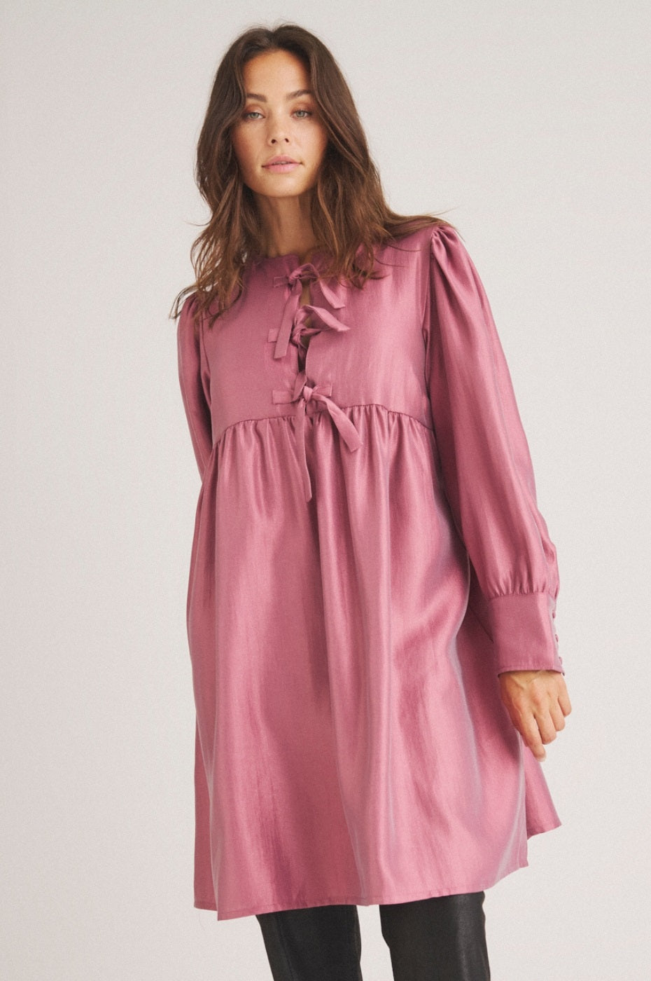 LUXZUZ // ONE TWO Lynetti Dress Dress 338 Wild Orchid