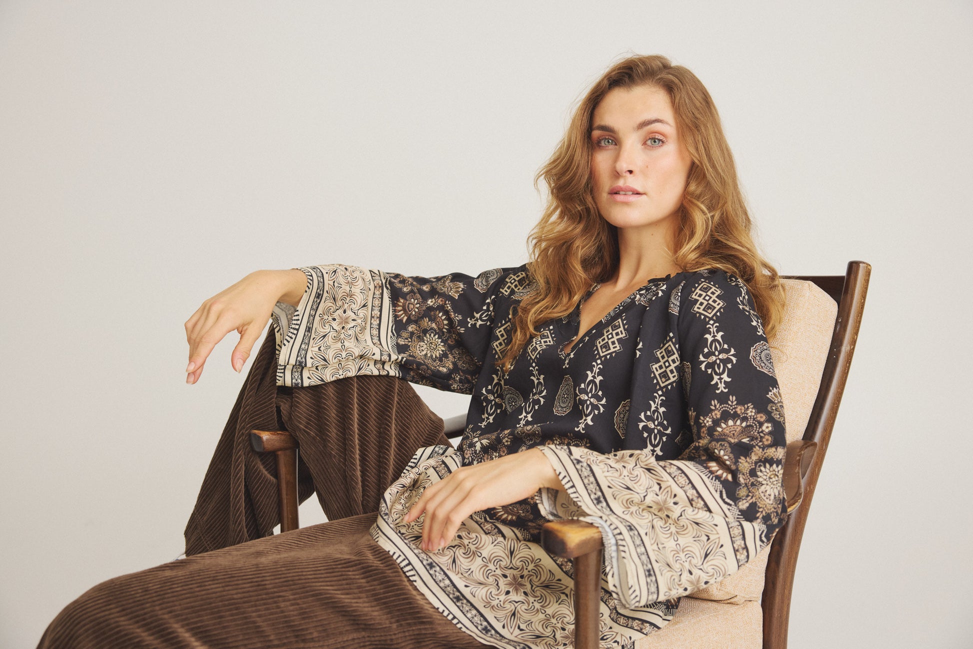 LUXZUZ // ONE TWO Salinas Blouse Blouse 999 Black