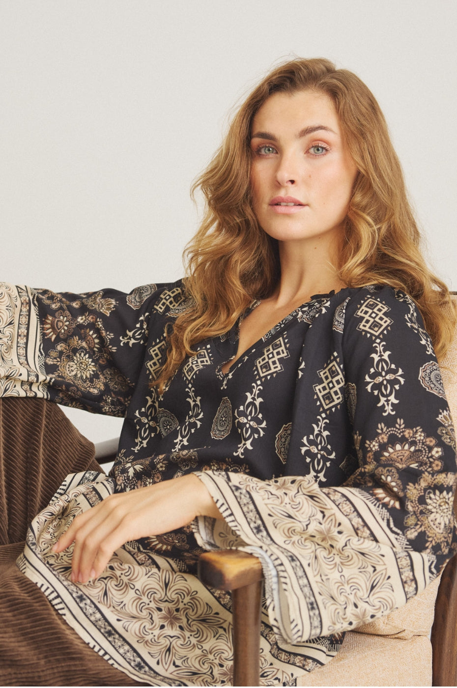 LUXZUZ // ONE TWO Salinas Blouse Blouse 999 Black