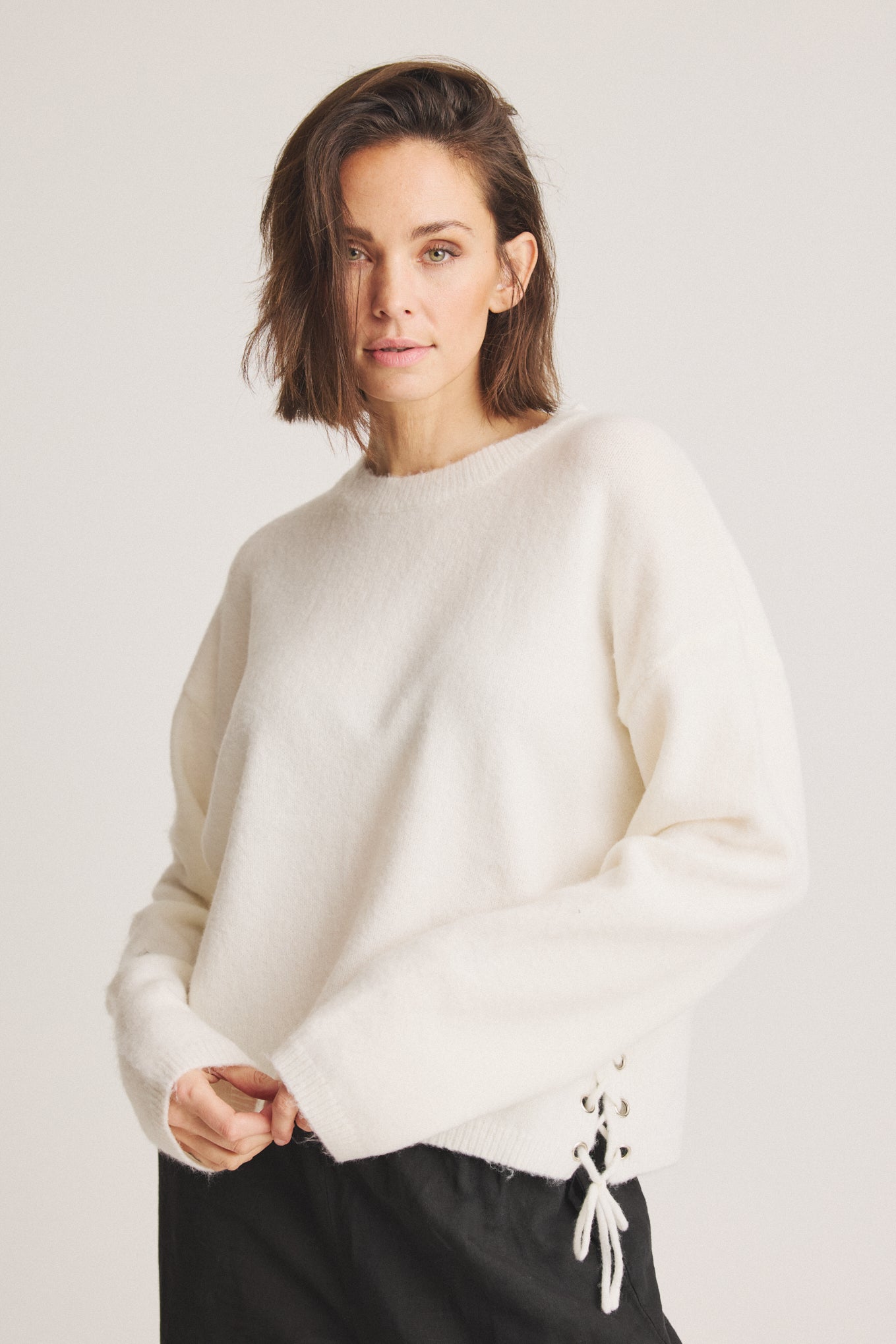 LUXZUZ // ONE TWO Albertine Knit Knit 737 Cream