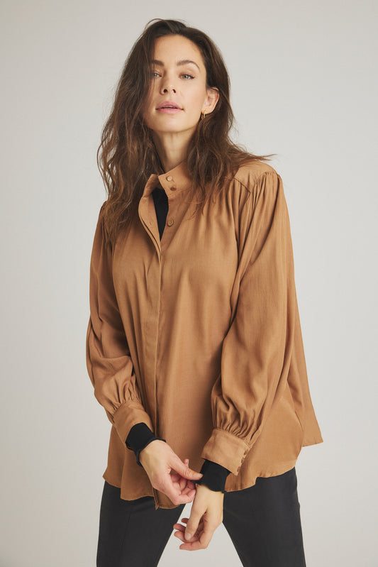 LUXZUZ // ONE TWO Albine Shirt Shirt 707 Toffee