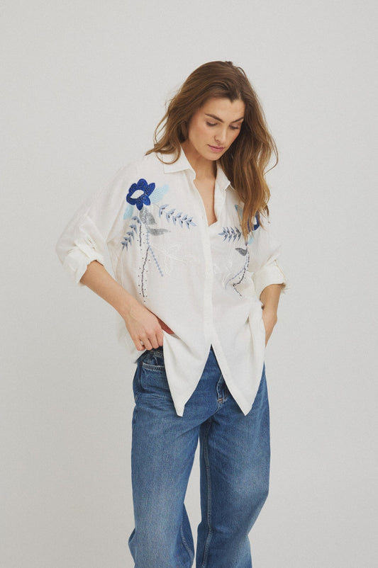 LUXZUZ // ONE TWO Alexandrina Shirt Shirt White 9001