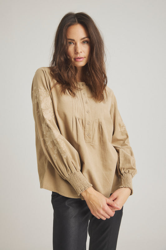 LUXZUZ // ONE TWO Aliena Blouse Blouse 703 Cornstalk