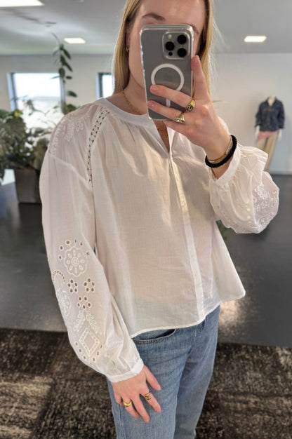 LUXZUZ // ONE TWO Alis Blouse Blouse Cream 7037