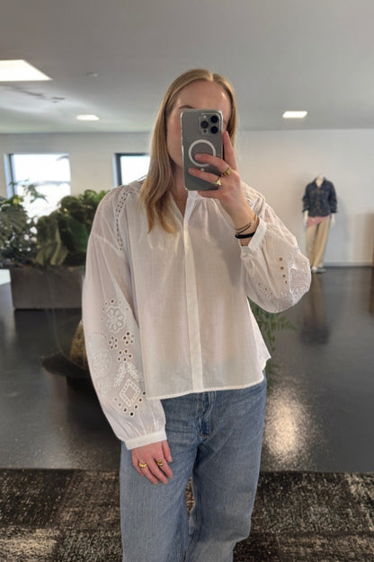 LUXZUZ // ONE TWO Alis Blouse Blouse Cream 7037