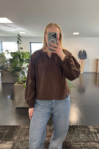Alis Blouse - Dark Brown