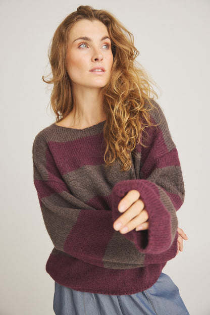 LUXZUZ // ONE TWO Alisa Knit Knit 339 Syrah