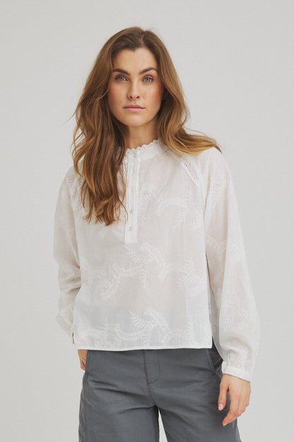 LUXZUZ // ONE TWO Alvina Blouse Blouse 737 Cream