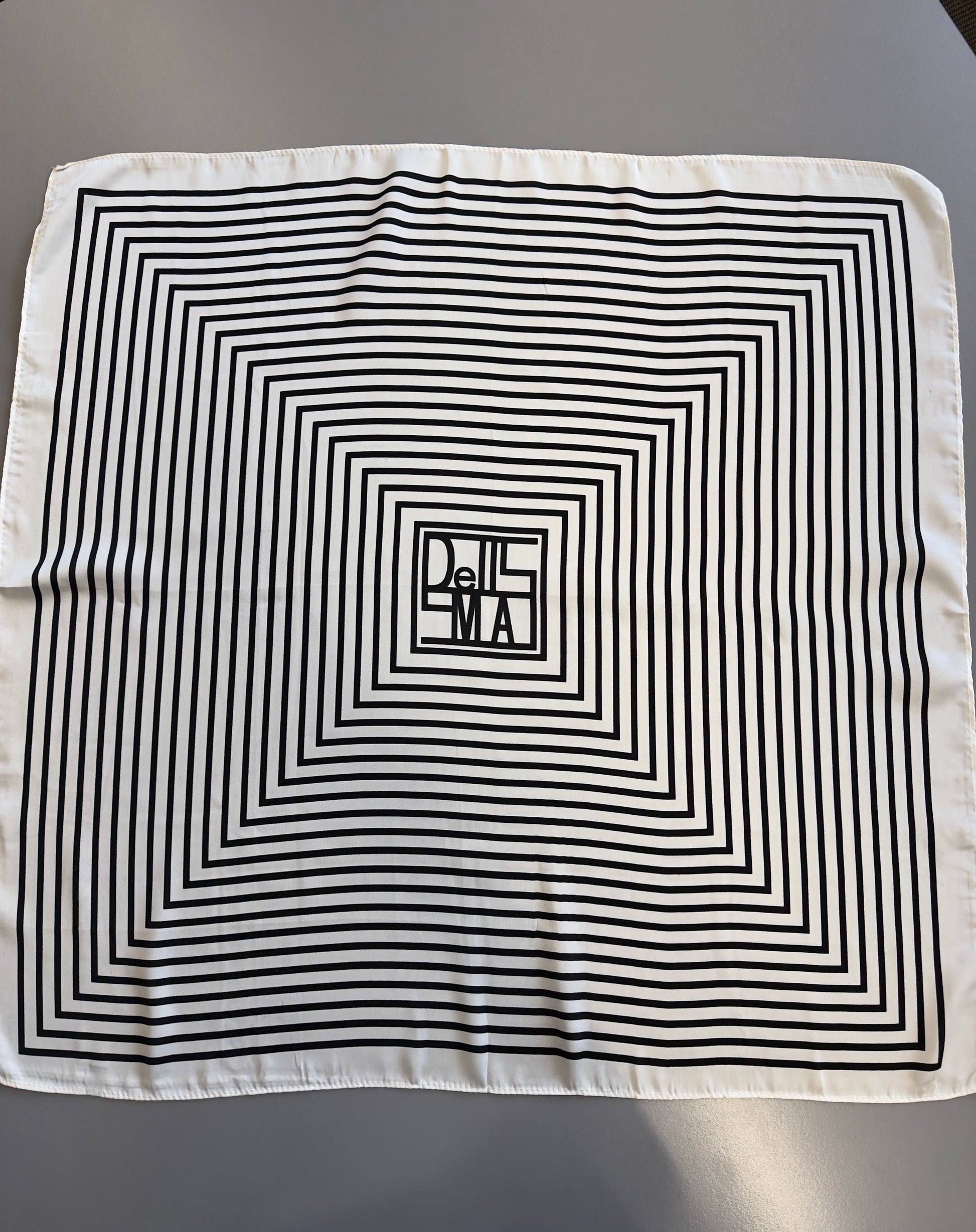 LUXZUZ // ONE TWO Bandolara Scarf Accessories 737 Cream