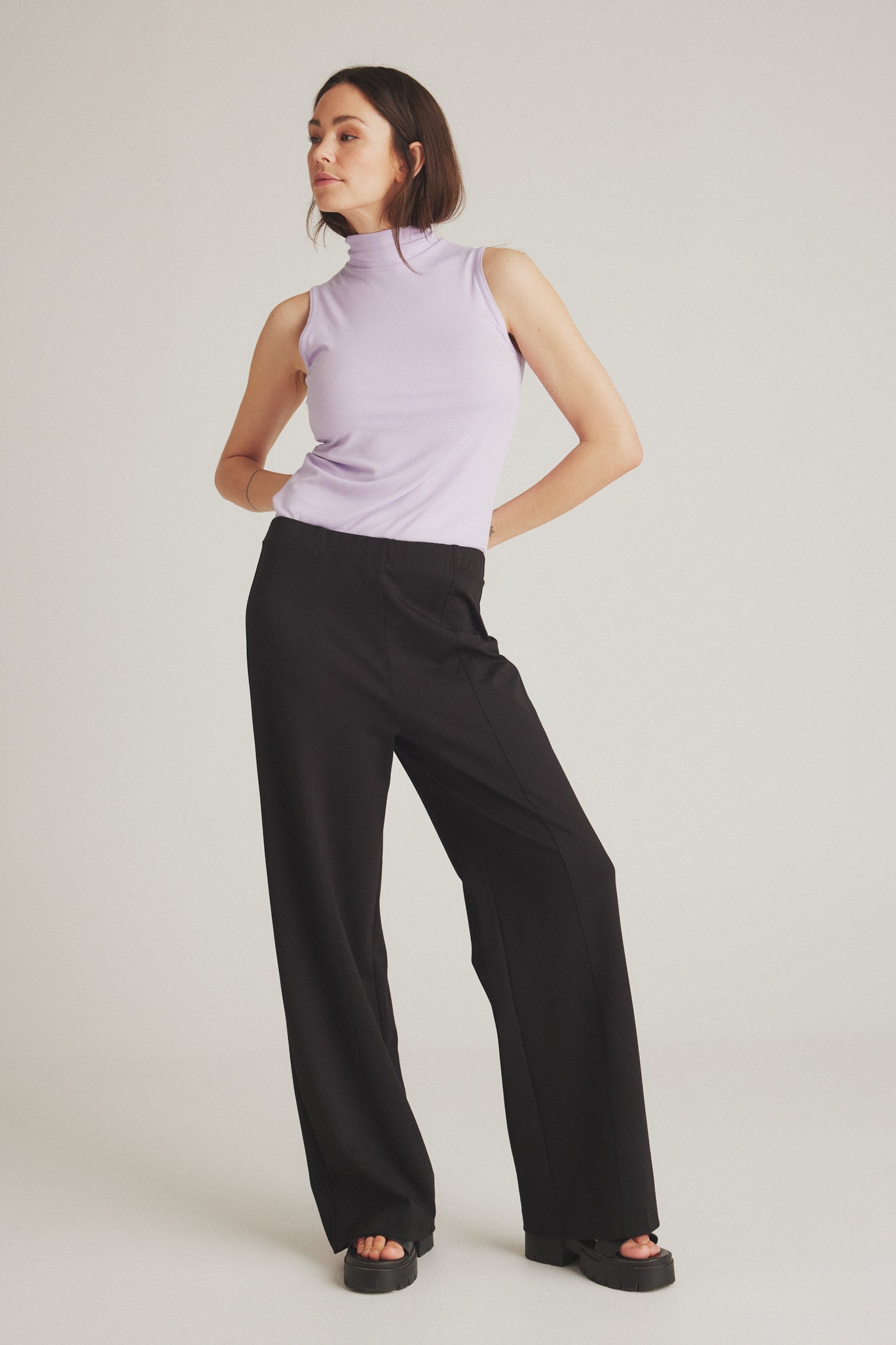 LUXZUZ // ONE TWO Beate Pant Pant 999 Black