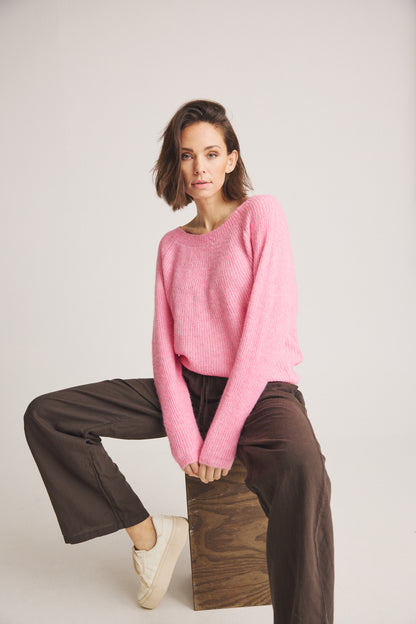 LUXZUZ // ONE TWO Birka Knit Knit 325 Prism Pink