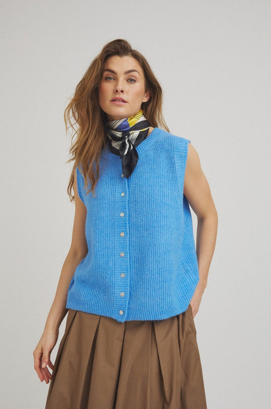 LUXZUZ // ONE TWO Bit Knit Knit 566 Provence