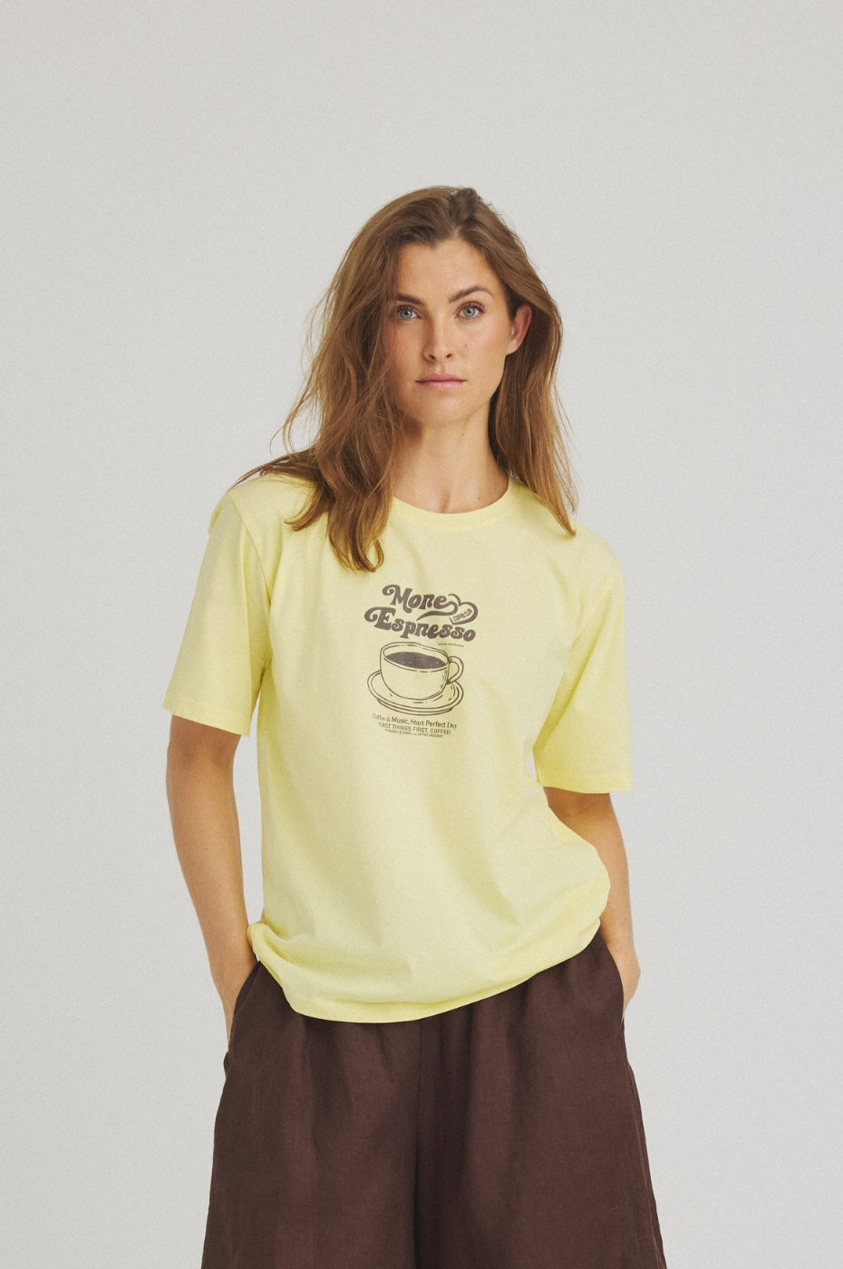 LUXZUZ // ONE TWO Coclub T-shirt T-Shirt 100 Anise Flower
