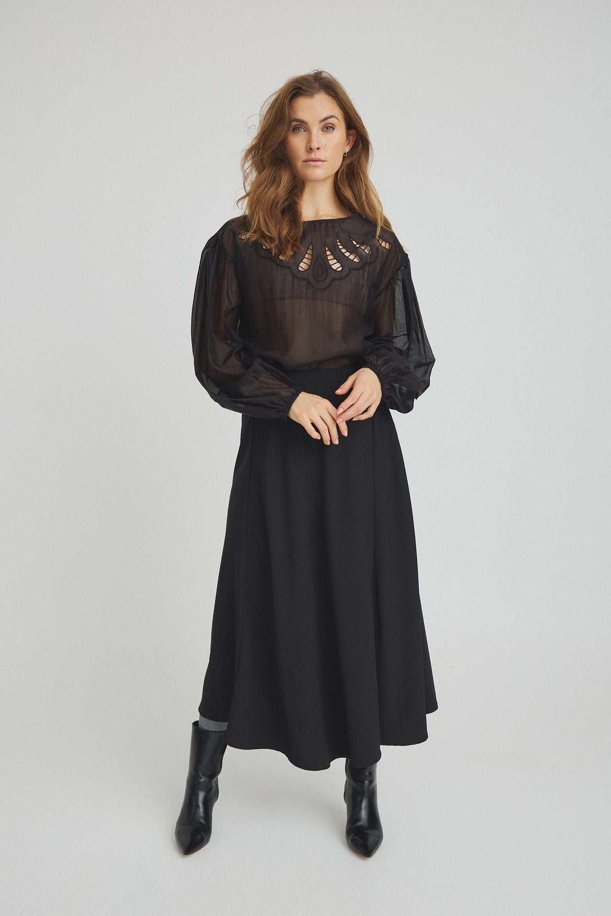 LUXZUZ // ONE TWO Draslita Skirt Skirt 999 Black
