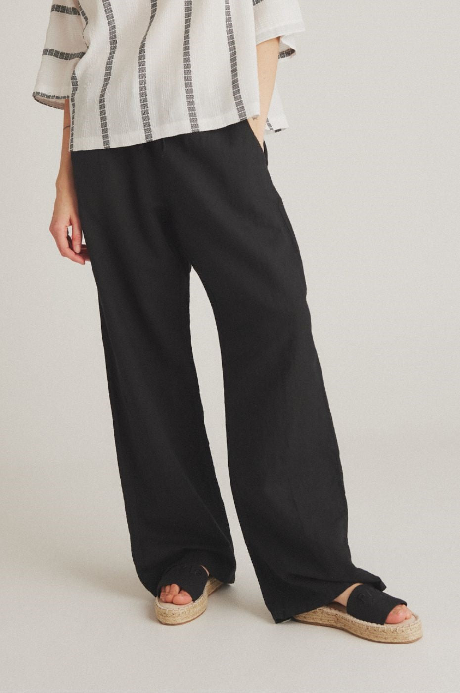 LUXZUZ // ONE TWO Elilin Pant Pant 999 Black