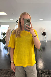 Essenti Linen T-Shirt - Cyber Yellow
