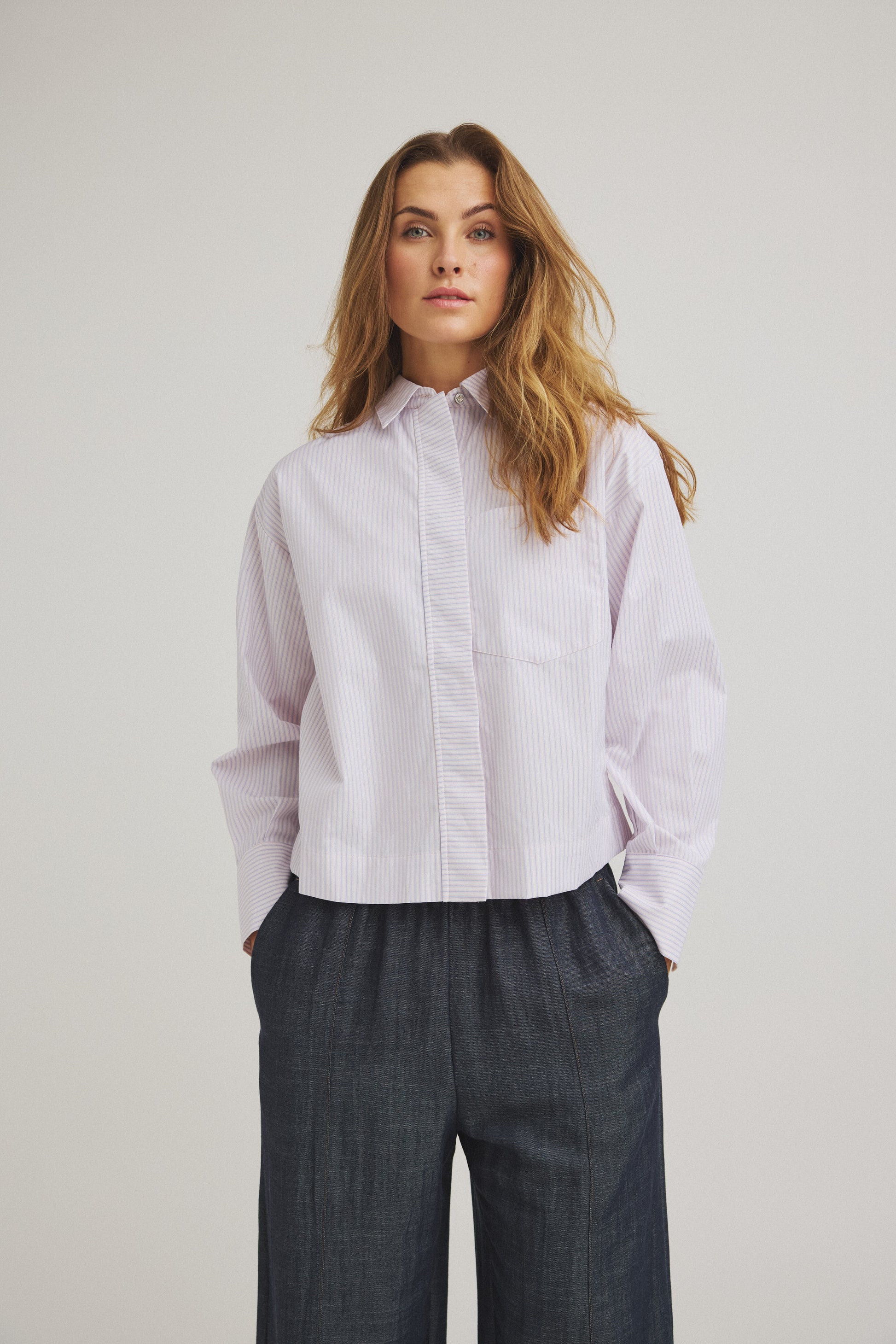 LUXZUZ // ONE TWO Makiero Shirt Shirt 322 Pink Lady