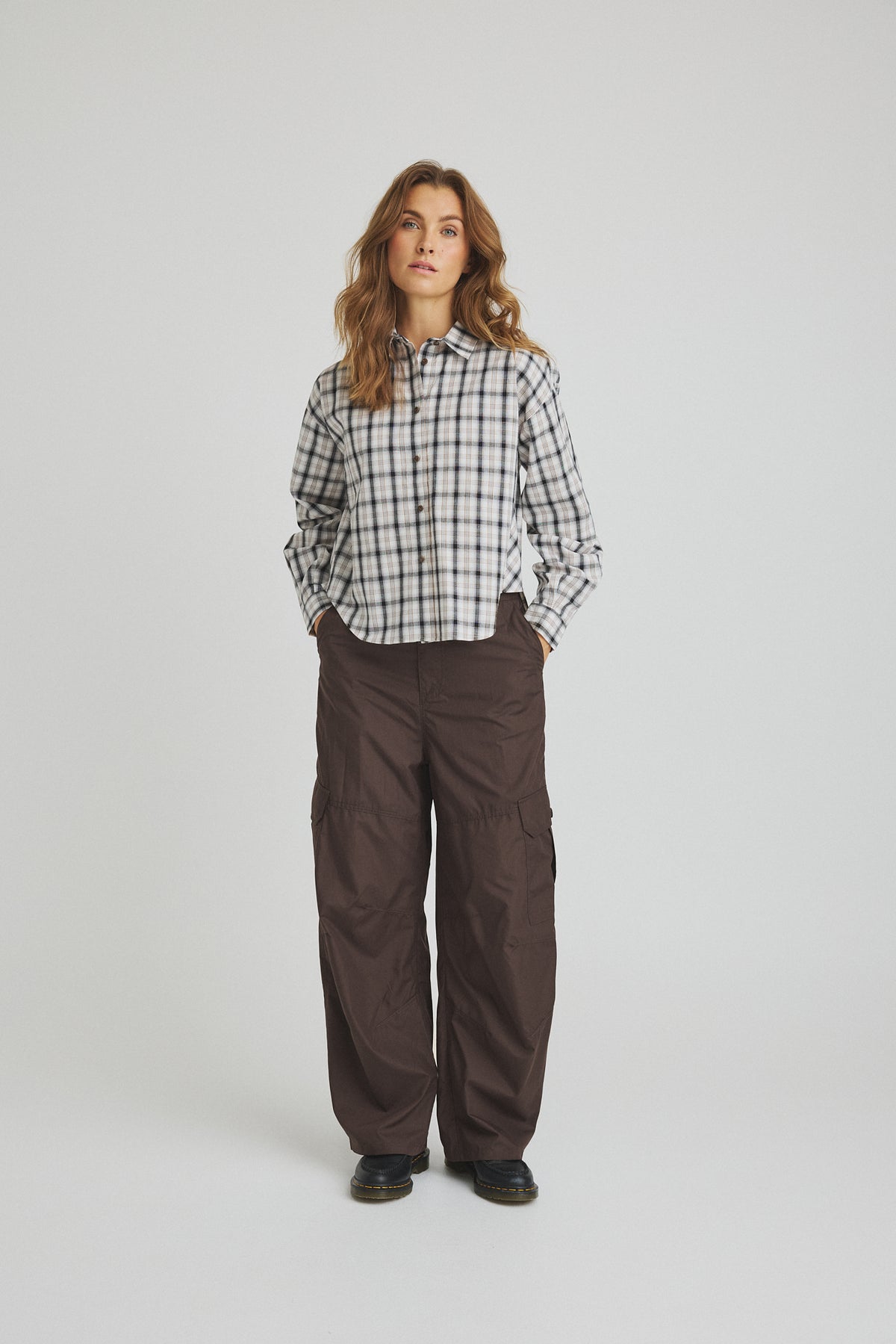 LUXZUZ // ONE TWO Olly Pant Pant 793 Chocolate Plum