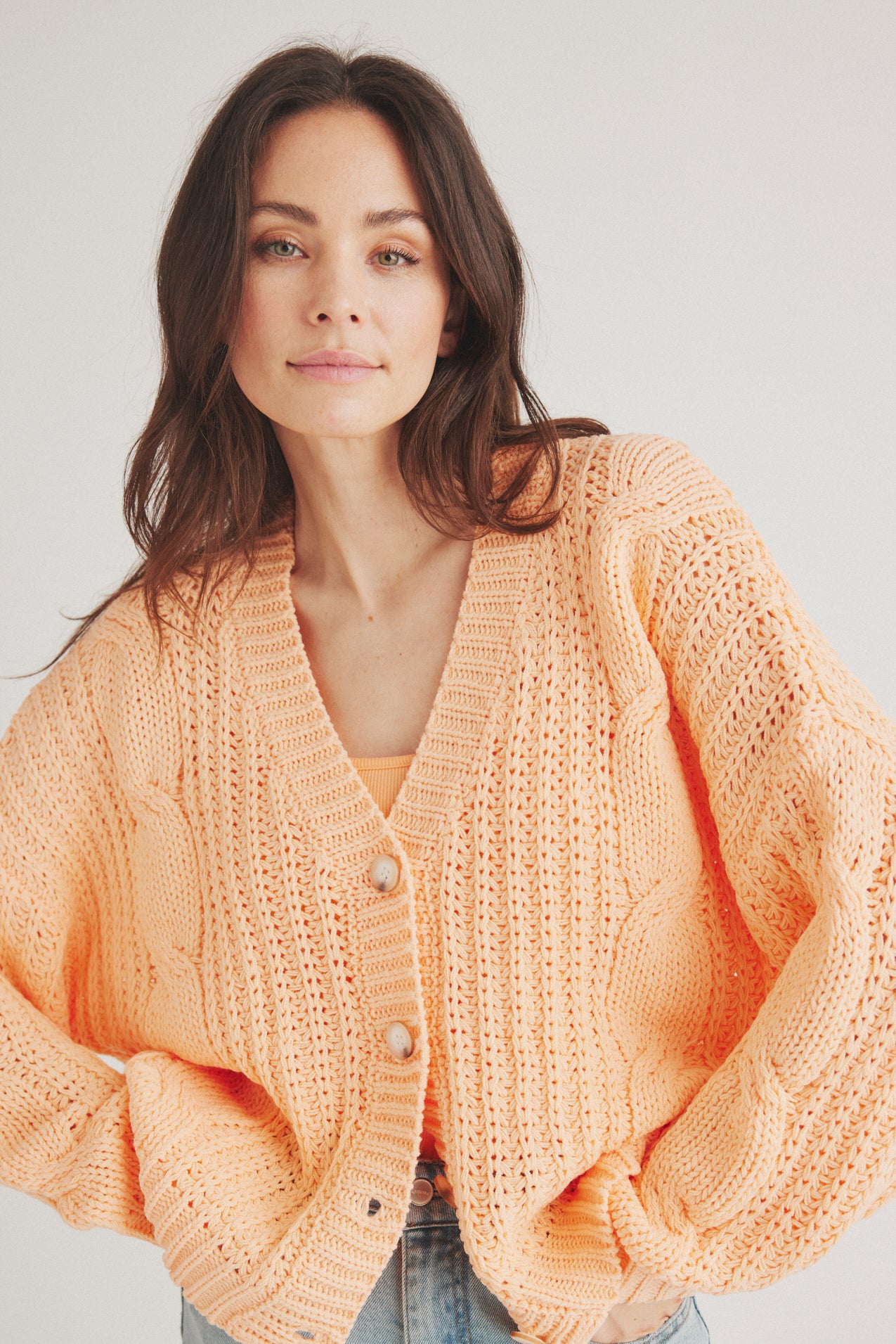 LUXZUZ // ONE TWO Signi Knit Knit 208 Apricot Wash