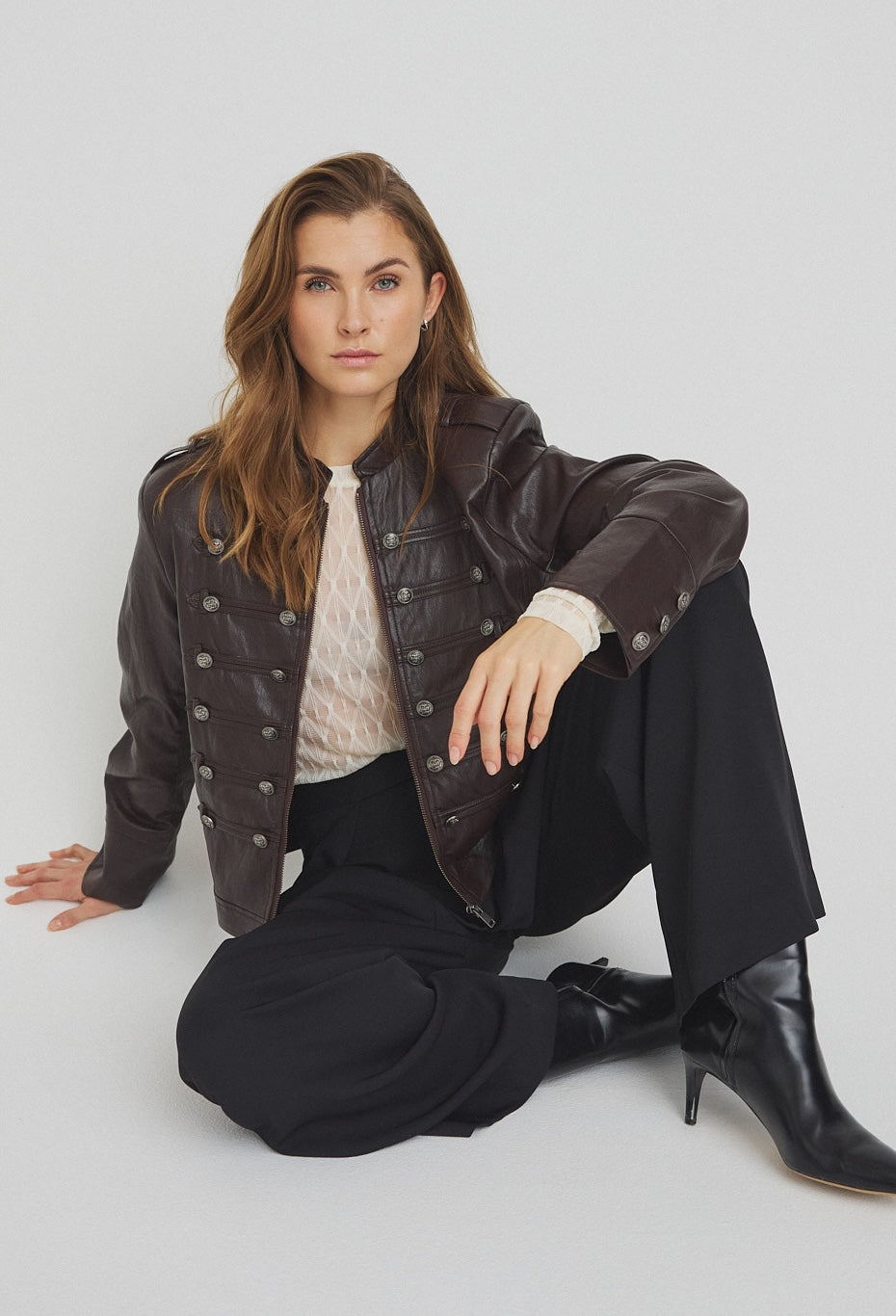 LUXZUZ // ONE TWO Siuna Jacket Jacket 799 Choco Lux