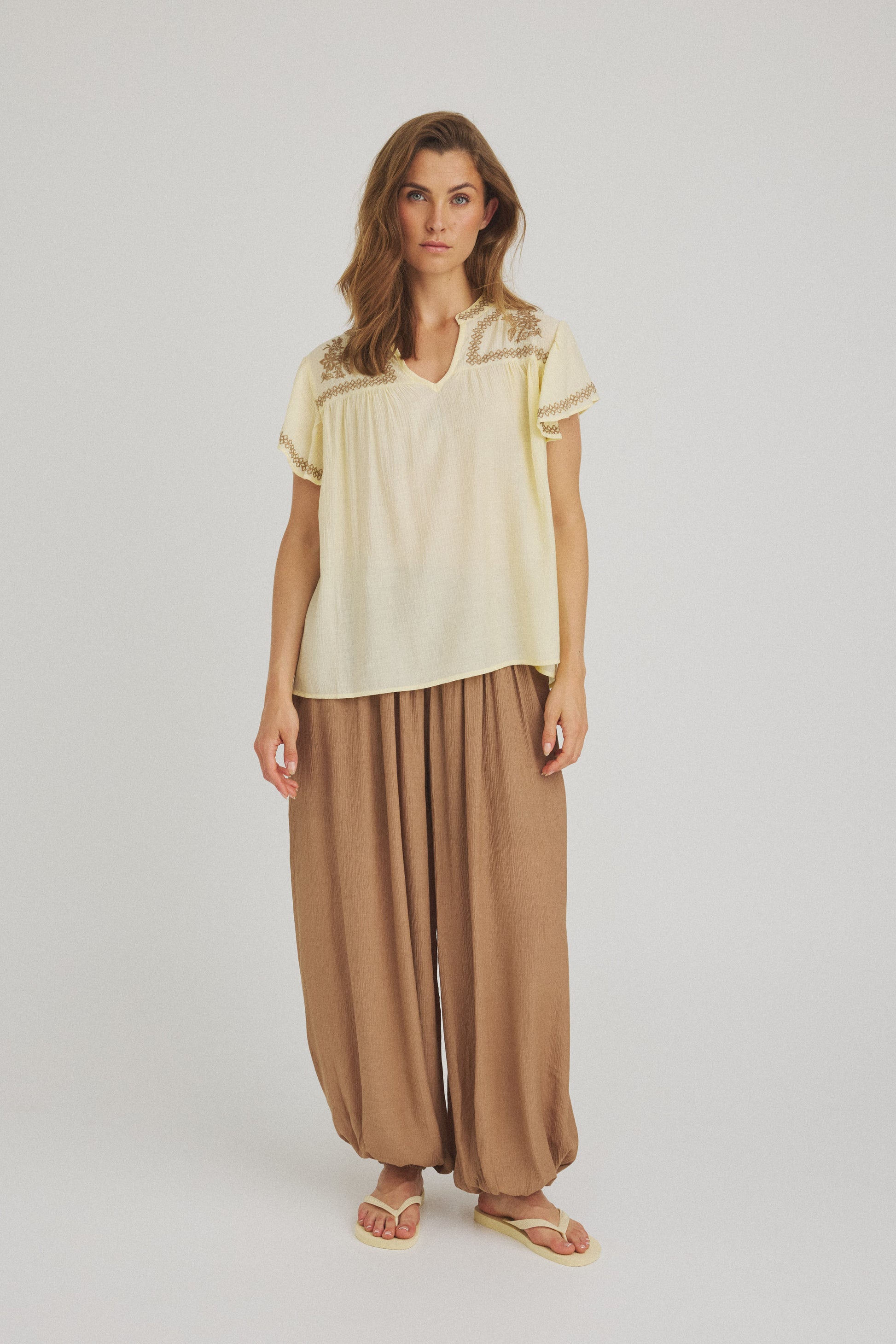 LUXZUZ // ONE TWO Valentina Pant Pant Cappuccino 7700