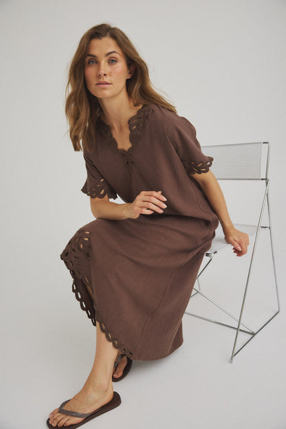LUXZUZ // ONE TWO Vanessa Dress Dress Dark Brown 7090