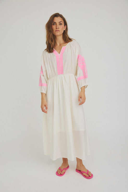 LUXZUZ // ONE TWO Varla Dress Dress Pink 3020