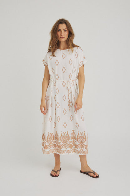 LUXZUZ // ONE TWO Vela Dress Dress Off White 7038