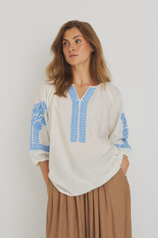 LUXZUZ // ONE TWO Viktoria Blouse Blouse Blue 5001