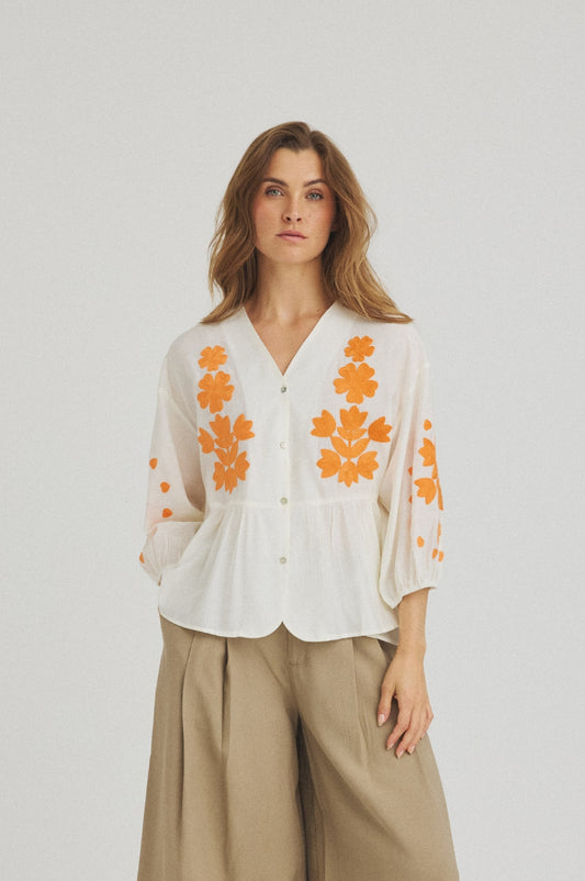 LUXZUZ // ONE TWO Vilda Shirt Shirt Juice 2050