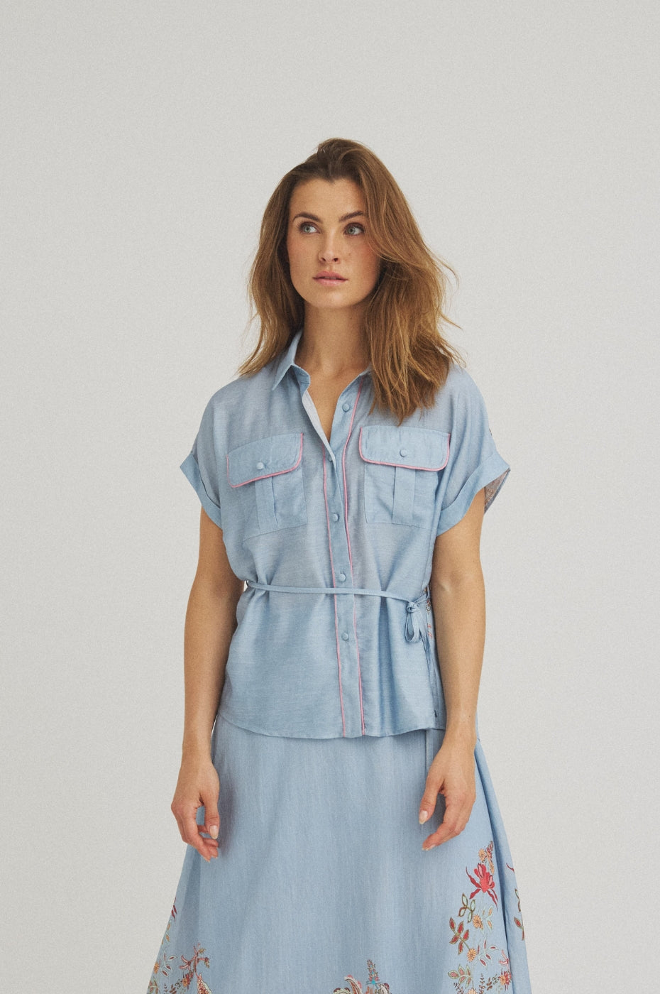 LUXZUZ // ONE TWO Violet Shirt Shirt Faded Blue 5019