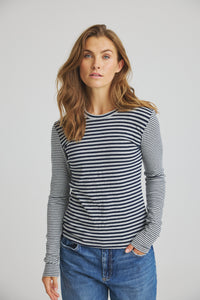Zegzag Stripe T-shirt - Night Blue