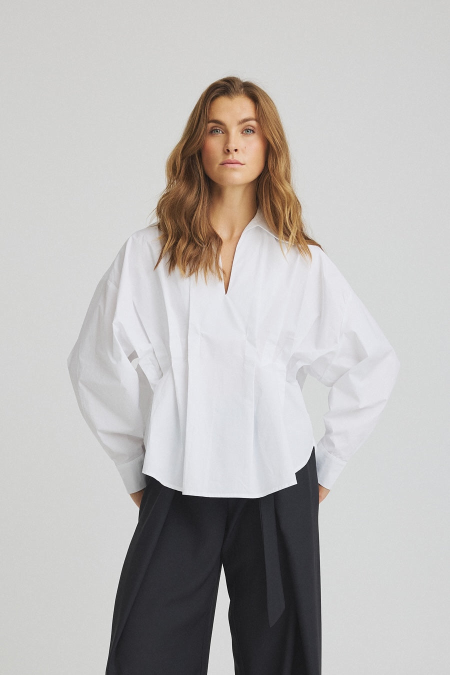 LUXZUZ // ONE TWO Zosia Shirt Shirt 901 White